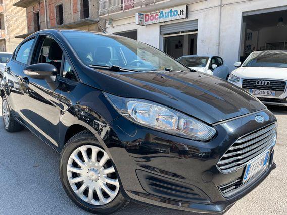 Ford Fiesta 1.4 5 porte Bz.- GPL