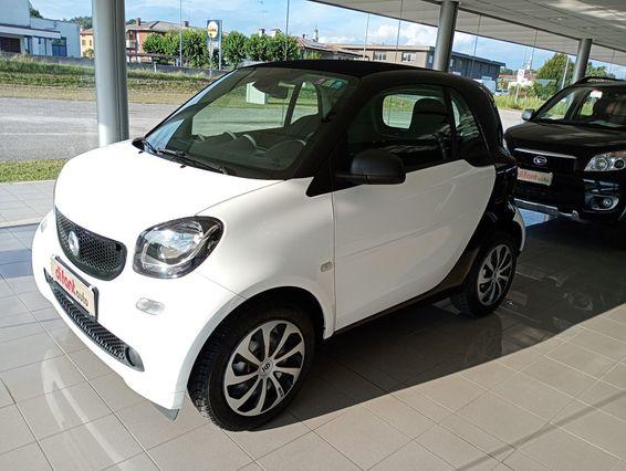 Smart ForTwo 70CV 1.0 COUPE'