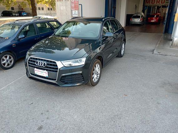 Audi Q3 2.0 TDI 120 CV PER COMMERCIANTI