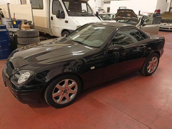 Mercedes-benz SLK 200