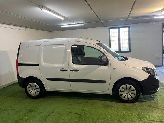 MERCEDES-BENZ CITAN 3 POSTI IVA DEDUCIBILE