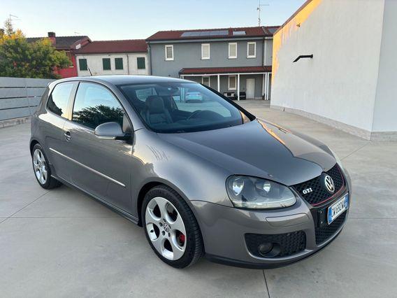 Volkswagen Golf 2.0 16V TFSI 3p. GTI