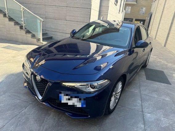 ALFA ROMEO Giulia 2.2 Turbodiesel 180 CV AT8 Business Sport Launch E