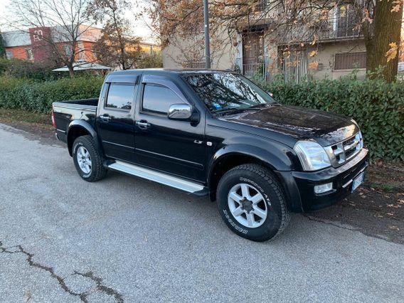 Isuzu D-Max 3.0 TD cat Crew Cab 4WD Pick-up LS Aut.