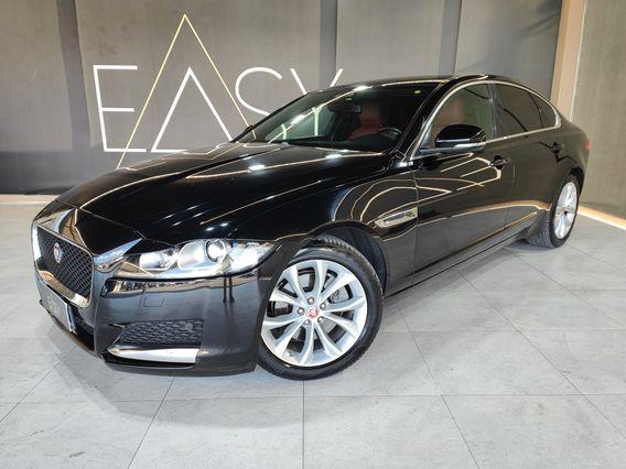 Jaguar XF 2.0d Prestige 180CV auto