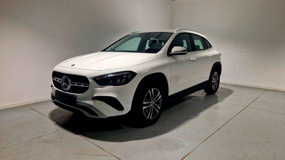 Mercedes-Benz GLA 180 Advanced auto