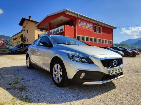 VOLVO V40 Cross Country D2 Business Plus