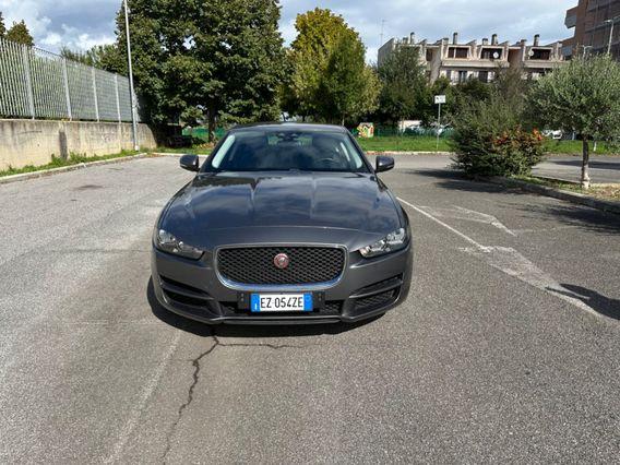 Jaguar XE 2.0 D Turbo Portfolio