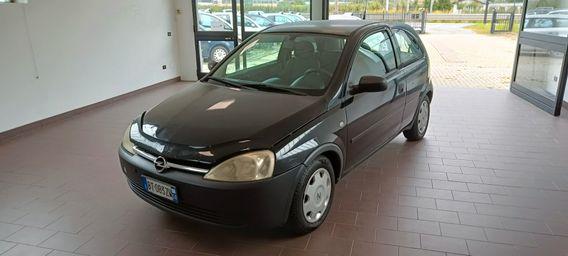 Opel Corsa 1.0i 12V NEOPATENTATI