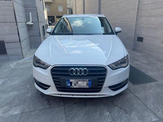 AUDI A3 SPB 1.6 TDI 105 CV CR Ambition