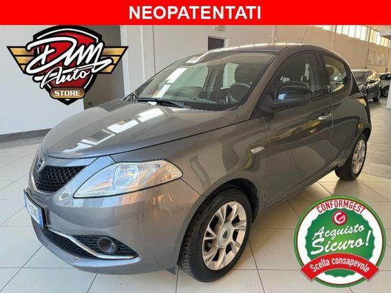 LANCIA Ypsilon 1.2 69 CV 5 porte Gold