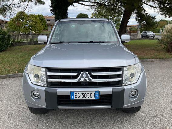 Mitsubishi Pajero 3.2 DI-D 16V 3p. Intense DPF