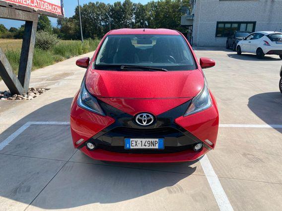 Toyota Aygo 1.0 VVT-i 69 CV 5 porte x-cool