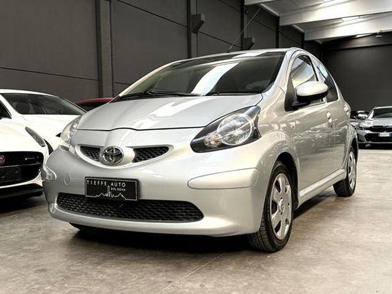 TOYOTA Aygo 1.0 12V VVT-i 5 porte