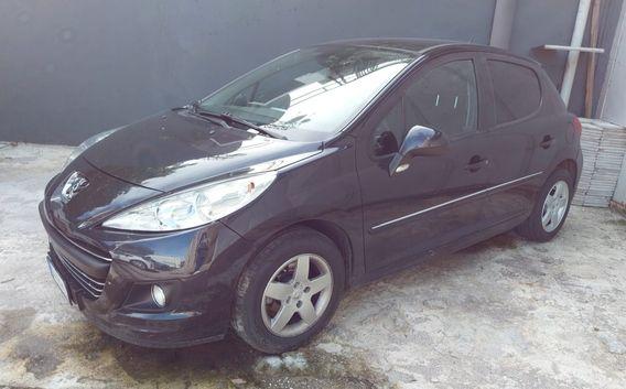 Peugeot 207 1.4 HDi 70CV FAP 5p. XS