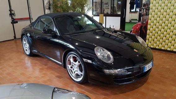 997 911 Porsche Carrera S Cabrio Book service 70000KM