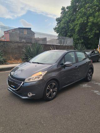 PEUGEUT 208 1.4 HDI