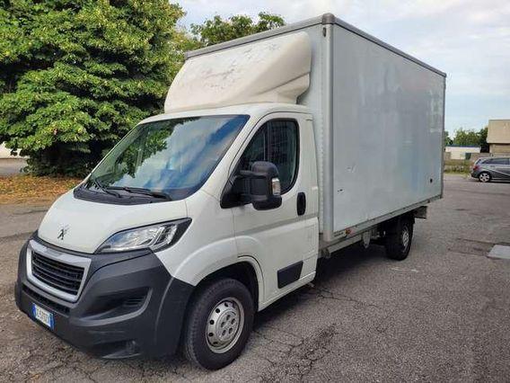 Peugeot Boxer 13990 + IVA 335 2.2 BLUEHDI 140 CV BOXATO