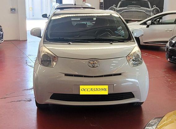 Toyota iQ 1.0 Multidrive