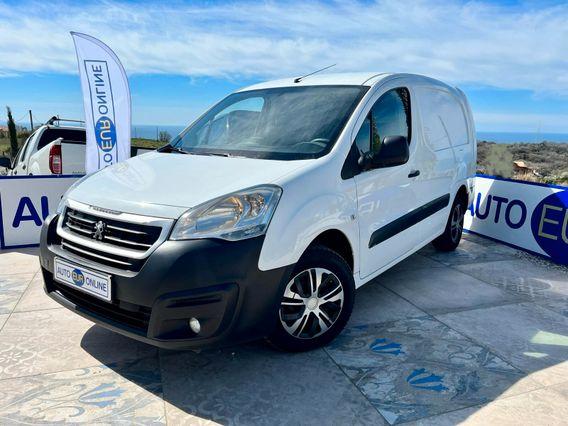 Peugeot Partner Tepee BlueHDi 100 Active