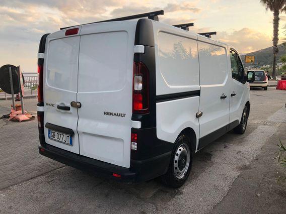 Renault trafic 2.0 145 cv 3 posti Come Nuovo 2020