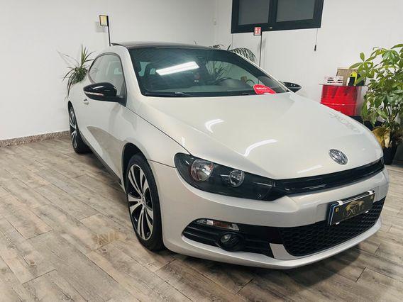 Volkswagen Scirocco 2.0 TSI DSG Edition