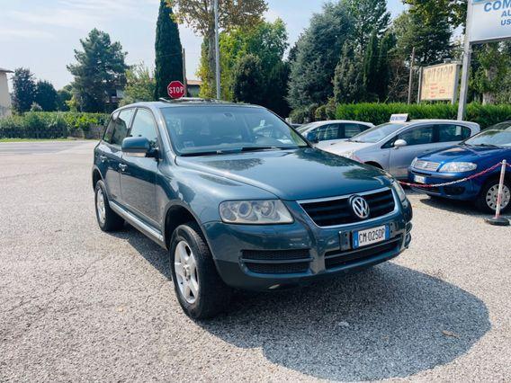 Volkswagen Touareg 2.5 R5 TDI tiptronic