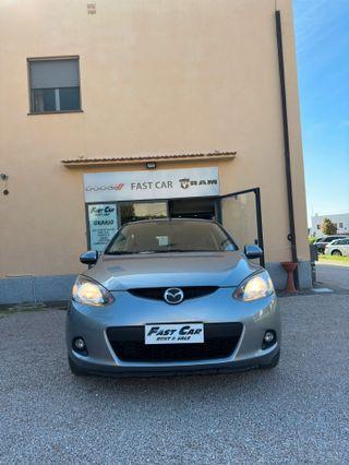 Mazda 2 Mazda2 1.4 TD 68CV 5p. Play Gen. '09 NEOPATENTATI