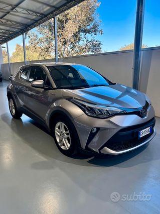 Toyota C-HR 1.8 Hybrid E-CVT Business