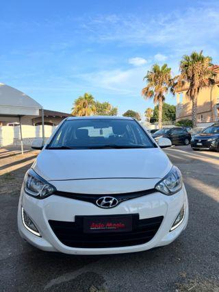 Hyundai i20 1.2 5p. Econext Sound Edition