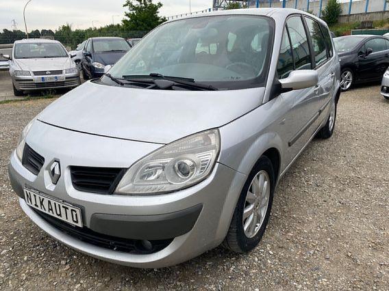 Renault Grand Scénic 7 posti 1.9 dCi/130CV