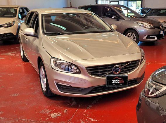 Volvo V60 D2 Geartronic Business