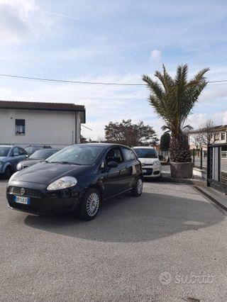 Fiat Grande Punto 1.2 3 porte Dynamic Ok Neopatentati