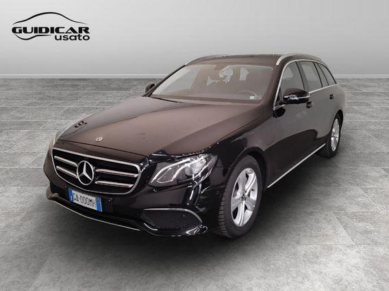 Mercedes-Benz Classe E - S213 SW - E SW 220 d Business Sport auto