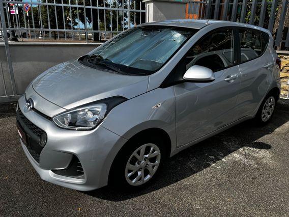 Hyundai i10 1.0 Benzina 2018 (neopatentati)