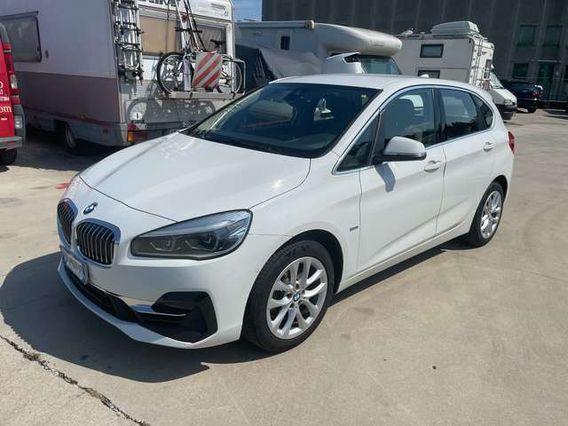 BMW 218 218d Active Tourer Luxury auto xd