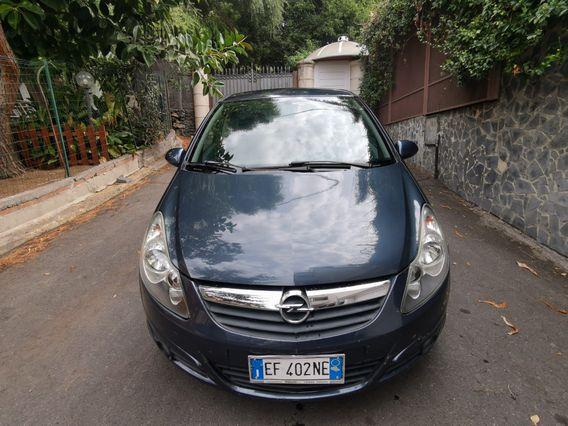 Opel Corsa 1.2 5 porte Club 2010 74.000 km