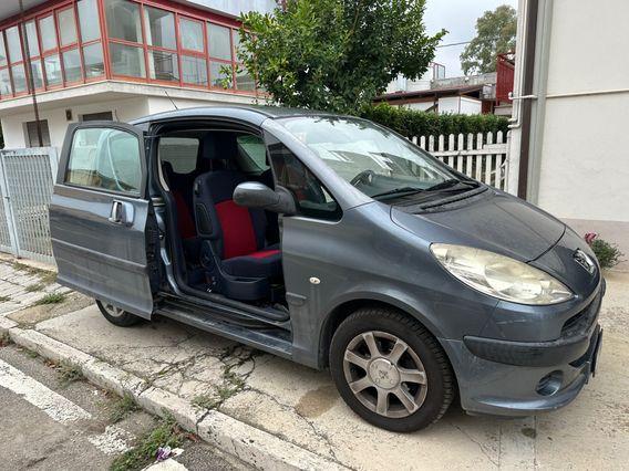 Peugeot 1007 1.4 HDi Happy 2007 neopatentati