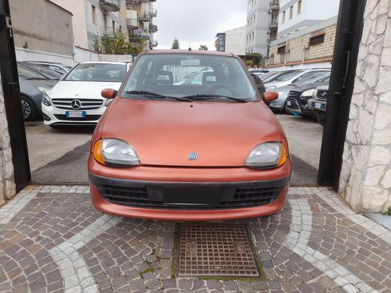 Fiat 600 1100cc NON TRATTABILE