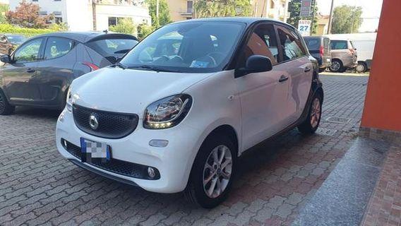 SMART ForFour 70 1.0 twinamic Passion