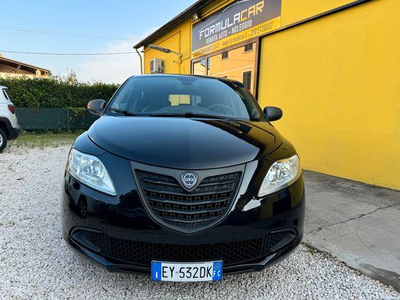 Lancia Ypsilon 20151.2 69 CV 5 porte GPL OK NEOPATENTATI