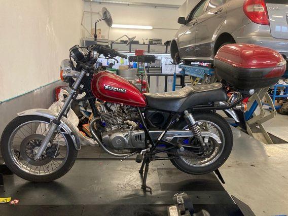 Suzuki GN250