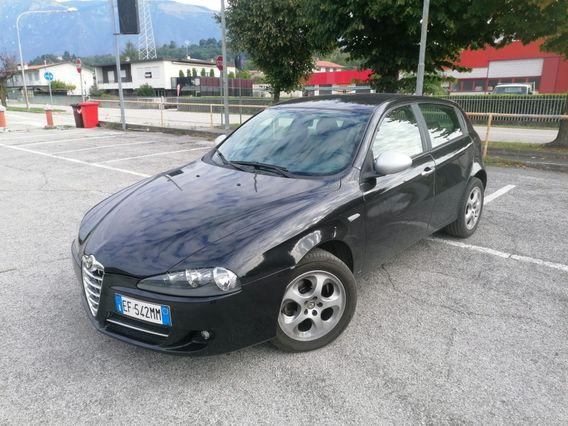 Alfa Romeo 147 1.9JTDm 120cv