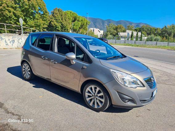 opel meriva benzina