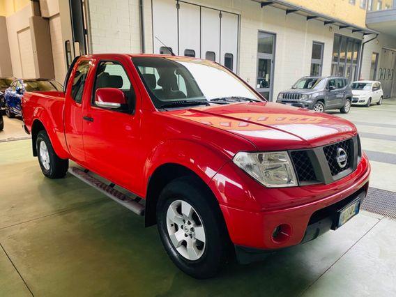 Nissan Navara 2.5 dCi 2 porte King Cab XE 4 Posti