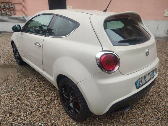 Alfa Romeo MiTo 1.4 78 CV Distinctive Sport Pack