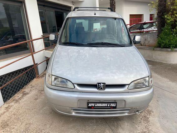 Peugeot Ranch 1.9 diesel Combi