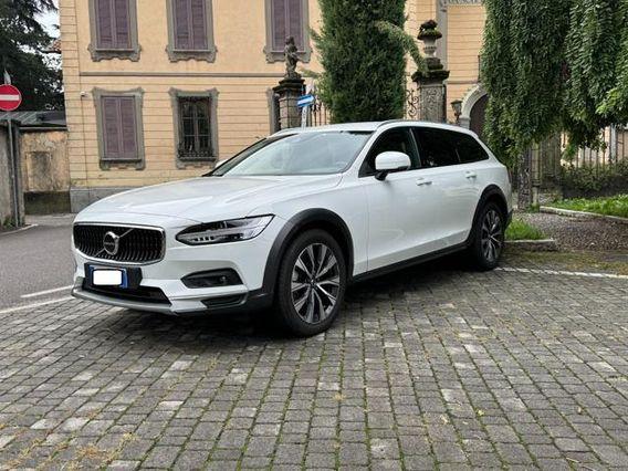 VOLVO V90 Cross Country B4 (d) AWD Geatronic Business Pro Line