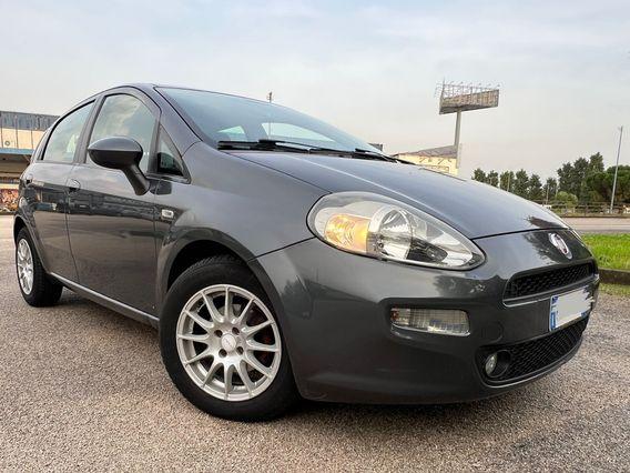 Fiat Punto 1.3 MJT II 75 CV 5 porte Street