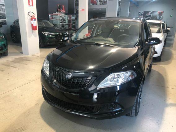 Lancia Ypsilon 1.0 FireFly 5 porte S&S Hybrid Oro